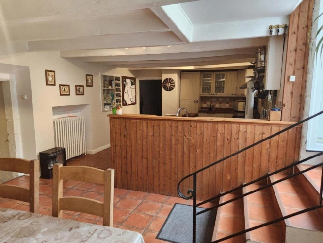 Photos 16 - Touristique - Champagne Mouton - Chambre d'hôtes avec jardin privé, piscine et parking