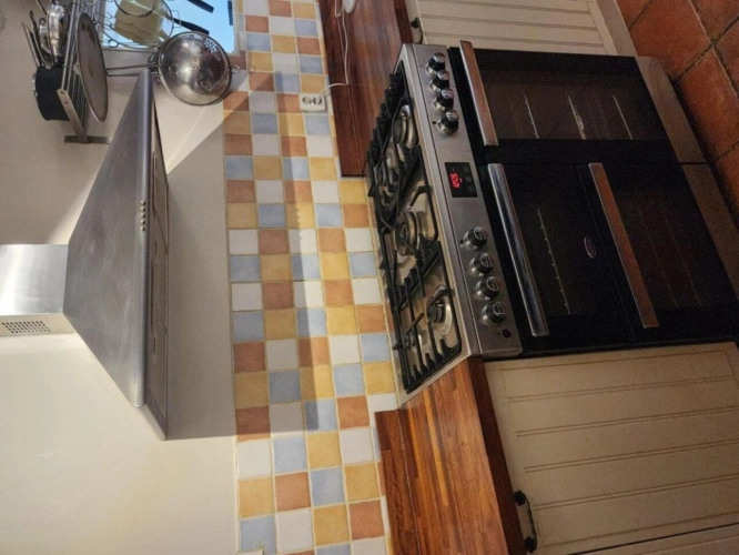 Photos 17 - Touristique - Champagne Mouton - Chambre d'hôtes avec jardin privé, piscine et parking