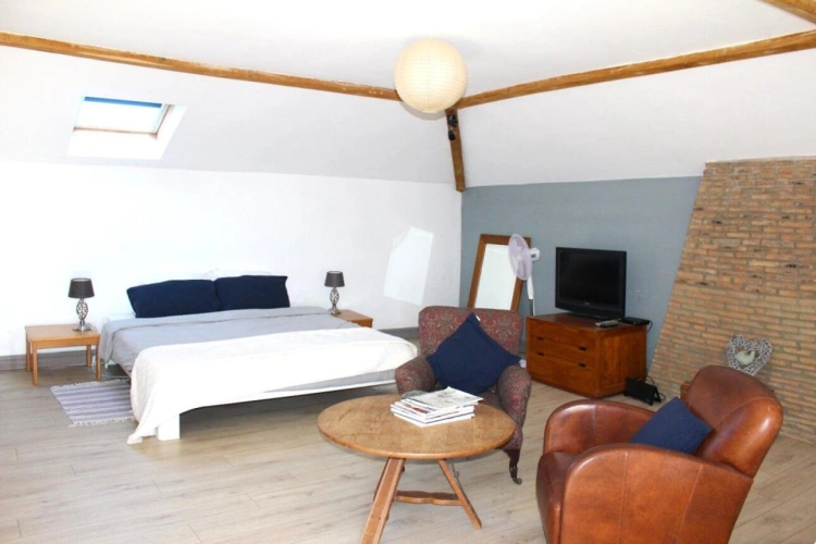 Photos 6 - Équestre - Maison de 6 chambres avec gîte de 2 chambres, 14 hectares de pâturages et bois