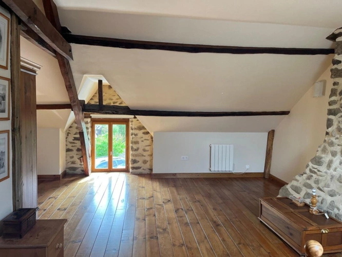 Photos 6 - Équestre - Propriété comprenant 2 maisons, une grange, des écuries, un jardin et un enclos