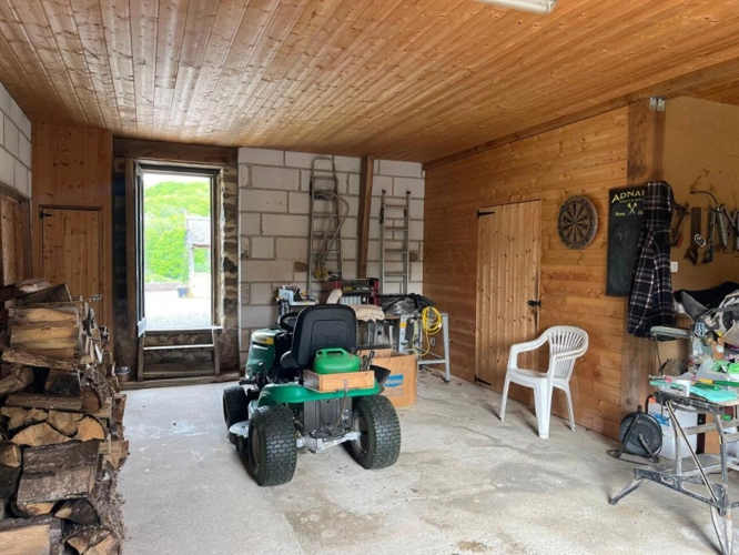 Photos 11 - Équestre - Propriété comprenant 2 maisons, une grange, des écuries, un jardin et un enclos