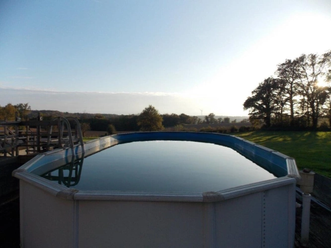 Photos 10 - Rurale - Charmante propriété individuelle en pierre rénovée avec grange, hangar, grand jardin, piscine et magnifique vue dégagée sur la campagne