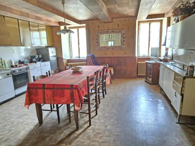 Photos 12 - Touristique - Corps de ferme avec maison, appartement et dépendances - Durenque