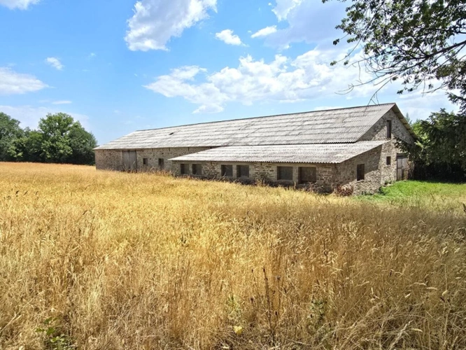 Photos 6 - Touristique - Corps de ferme avec maison, appartement et dépendances - Durenque