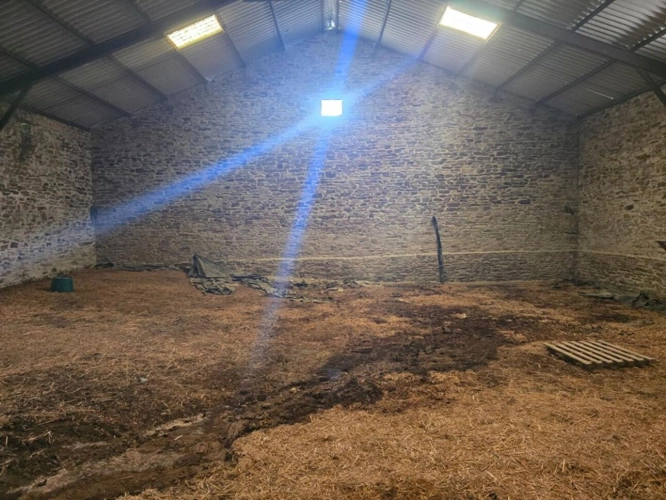 Photos 8 - Touristique - Corps de ferme avec maison, appartement et dépendances - Durenque