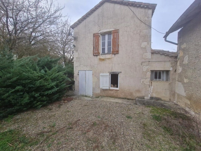 Photos 10 - Rurale - Maison de campagne à rénover