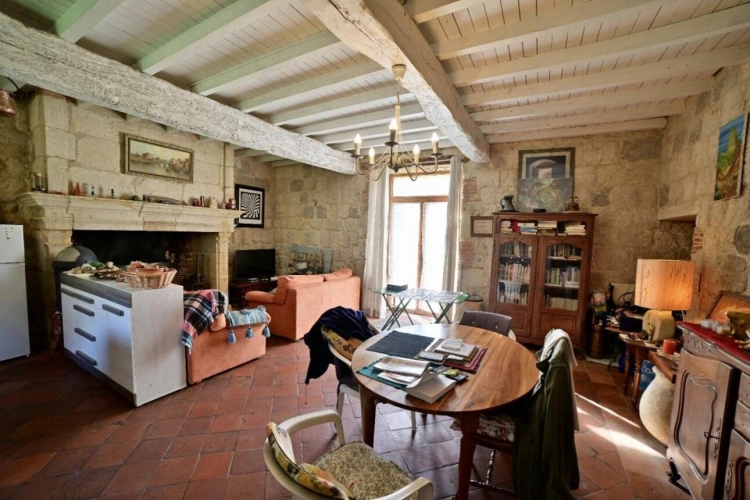 Photos 17 - Rurale - GRANDE PROPRIETE IDEALE POUR PROJET D'HEBERGEMENT