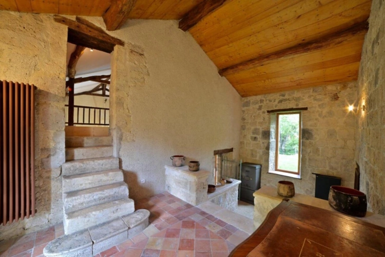 Photos 4 - Rurale - GRANDE PROPRIETE IDEALE POUR PROJET D'HEBERGEMENT