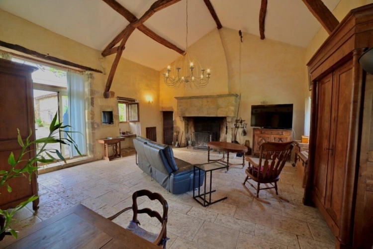 Photos 5 - Rurale - GRANDE PROPRIETE IDEALE POUR PROJET D'HEBERGEMENT