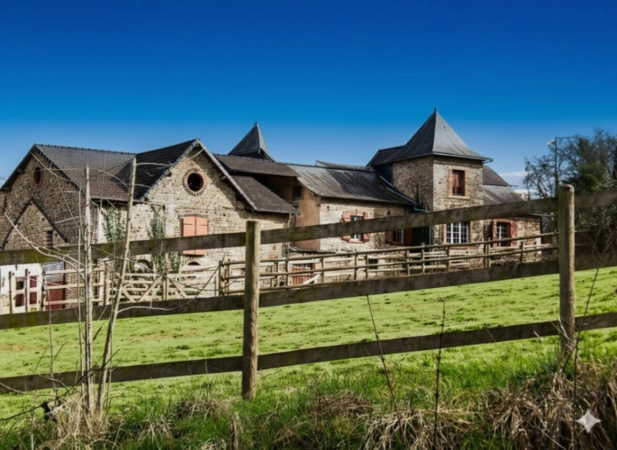 Photos 2 - Équestre - Haras sur 15 Hectares