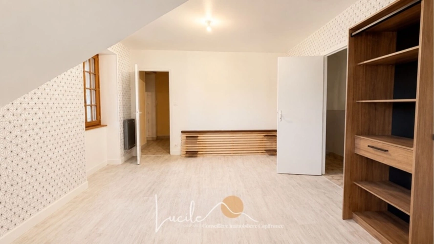 Photos 24 - Prestige - Propriété de caractère – Emplacement exceptionnel, beaux volumes et potentiel unique