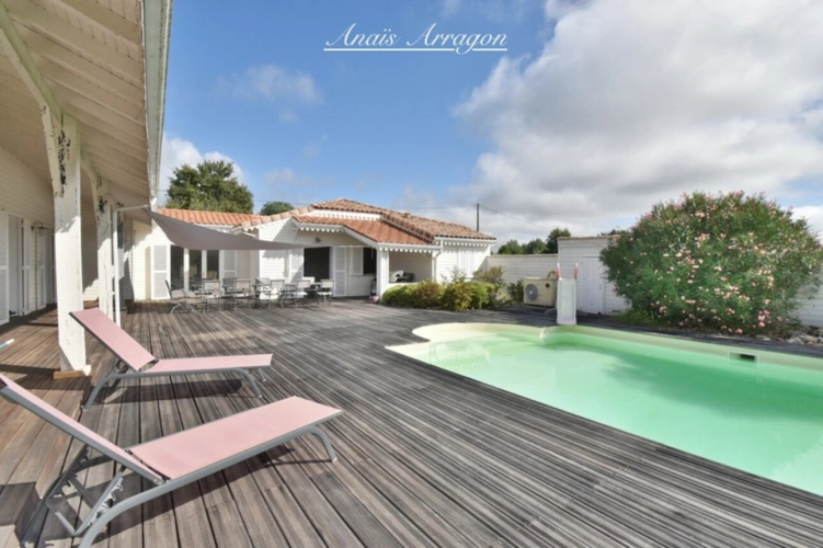 Photos 4 - Rural - Exceptional 250 m² residence with swimming pool, tennis court and wooded park in Saint-Sylvestre-sur