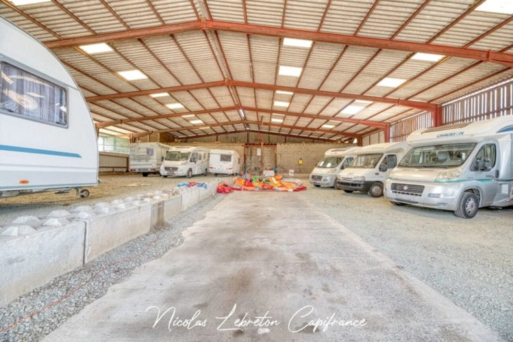 Photos 19 - Rurale - Propriété de 4,4 hectares avec maison, hangar de 1 000 m² et étang – À 5 min de Flers