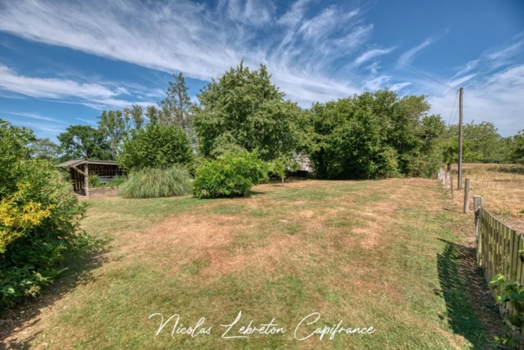 Photos 21 - Rurale - Propriété de 4,4 hectares avec maison, hangar de 1 000 m² et étang – À 5 min de Flers