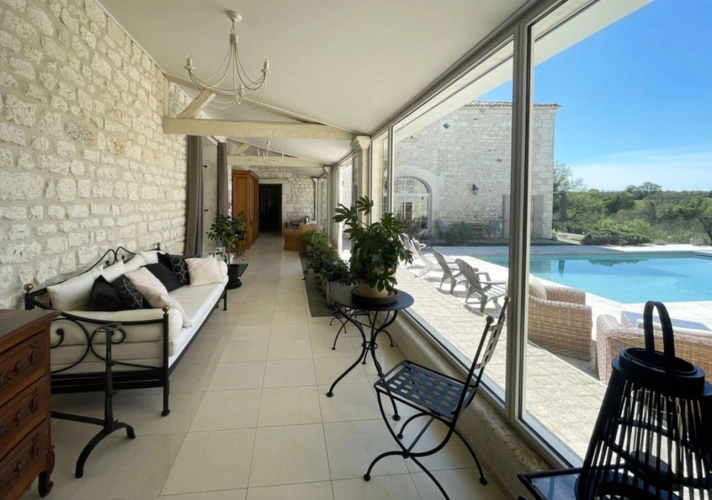 Photos 16 - Prestige - Propriete à vendre 10 pièces proche de ANGOULEME (16)
