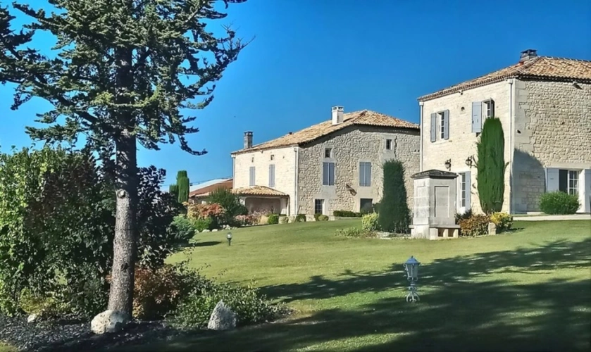 Photos 19 - Prestige - Propriete à vendre 10 pièces proche de ANGOULEME (16)