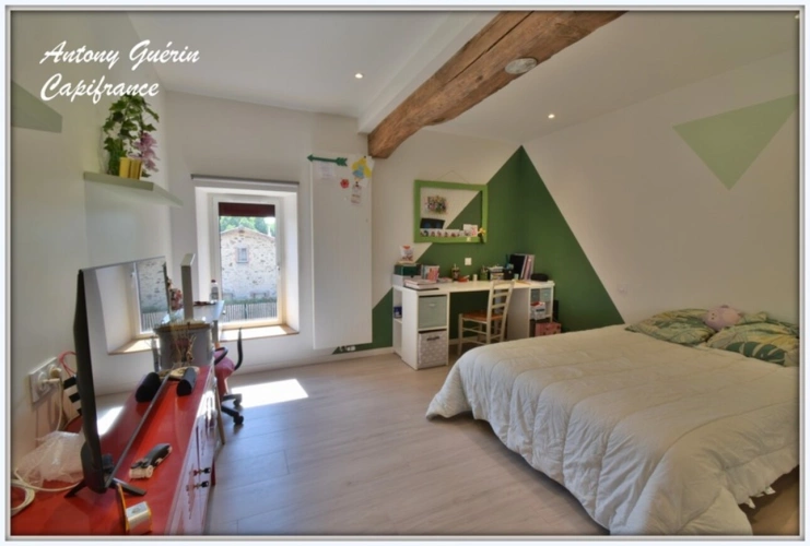 Photos 7 - Rurale - Grange rénovée de caractère avec dépendance 9 pièces-252 m² Habitable-MESNARD LA BAROTIERE