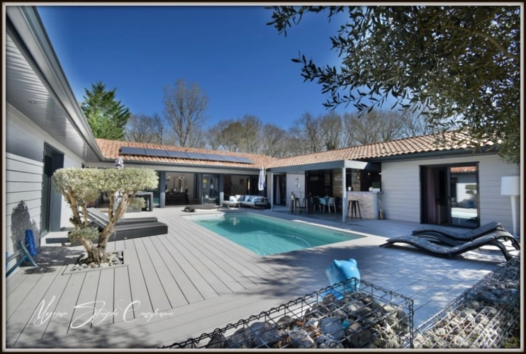 Photos 2 - Prestige - VILLA D'ARCHITECTE DE PLAIN-PIED de 182 m² à vendre 5 pièces SOUSTONS (40) à 500 m du lac