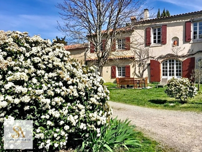Photos 1 - Équestre - Domaine de caractère de 304 m² sur plus de 60 hectares d’un seul tenant – Entre nature, élégance et art de vivre