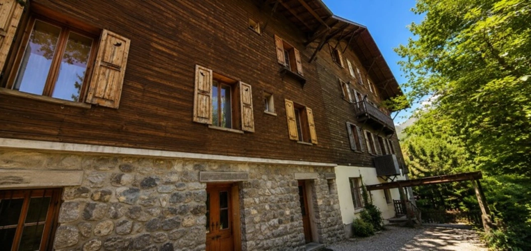 Photos 6 - Rurale - Propriété de 828m² sur 9045m² de terrain - Chorges