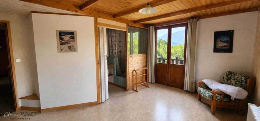 Photos 21 - Rurale - Propriété de 828m² sur 9045m² de terrain - Chorges