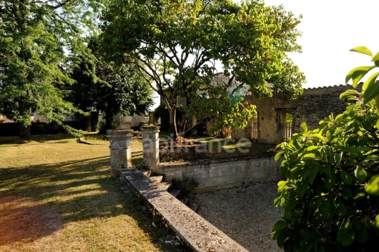 Photos 18 - Prestige - Propriete à vendre 8 pièces COGNAC (16)