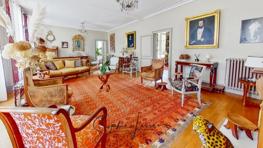 Photos 8 - Prestige - Demeure de caractère à vendre à Bézu-Saint-Éloi – 9 pièces, 5 chambres, parc de près de 6 000 m² avec maison d'amis et espace bien-être