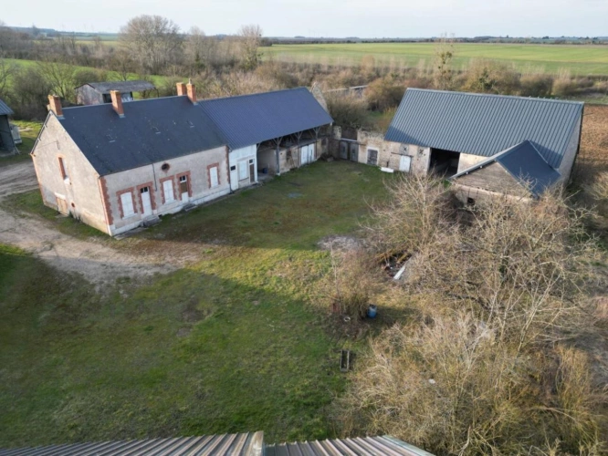 Photos 7 - Rural - Exploitation agricole de 149 ha dont 18 ha libres avec corps