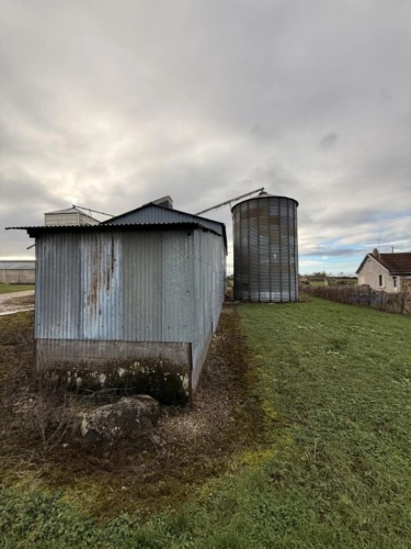 Photos 7 - Rural - agricultural shed and 1000-tonne storage