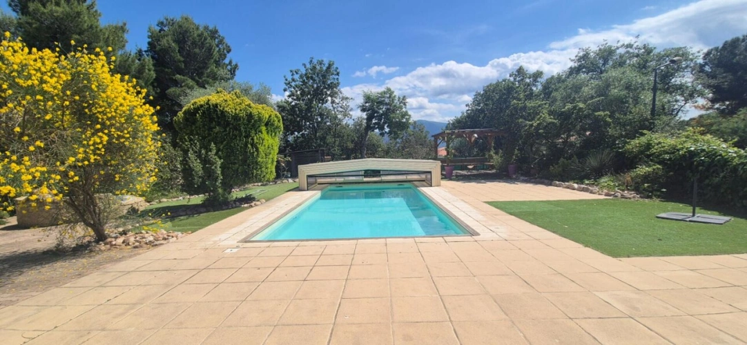 Photos 5 - Touristique - domaine  avec Gîtes, deux maisons et roulotte