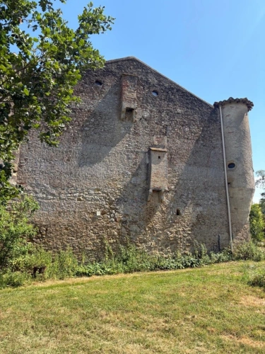 Photos 31 - Prestige - MARCIAC(32): ancienne SEIGNEURIE avec BEAU CHATEAU XIV sur 3,5ha, cachée, au bout du chemin, sans voisin, en campagne, 500m2 habitables, piscine chauffée, découvrez les riches heures des seigneurs