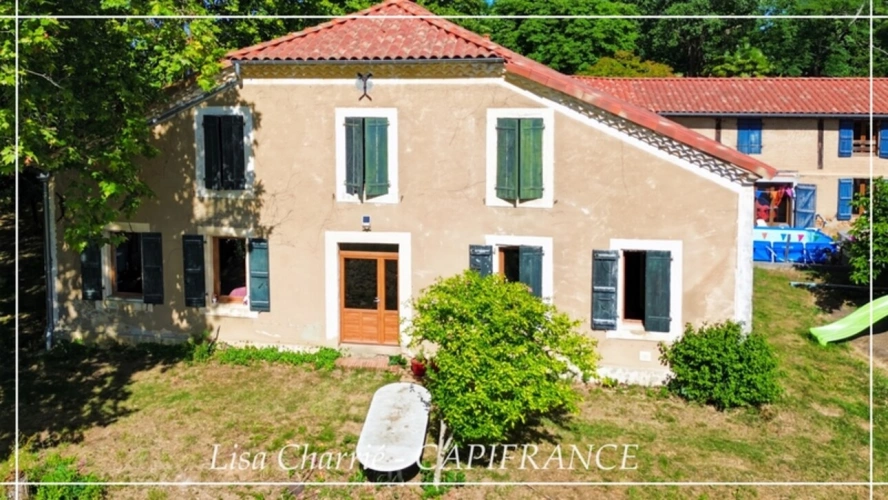 Photos 2 - Touristique - Propriete à vendre 11 pièces de 406 m2 habitables au total, avec dépendance sur 5261 m2 proche de NOGARO (32)