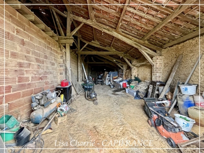 Photos 19 - Touristique - Propriete à vendre 11 pièces de 406 m2 habitables au total, avec dépendance sur 5261 m2 proche de NOGARO (32)
