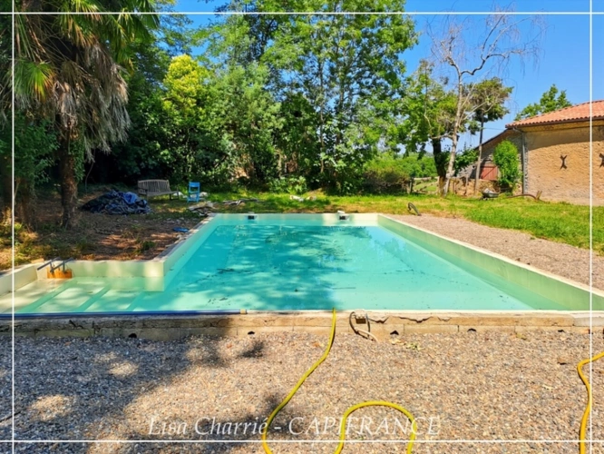 Photos 21 - Touristique - Propriete à vendre 11 pièces de 406 m2 habitables au total, avec dépendance sur 5261 m2 proche de NOGARO (32)