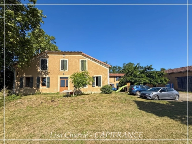 Photos 43 - Touristique - Propriete à vendre 11 pièces de 406 m2 habitables au total, avec dépendance sur 5261 m2 proche de NOGARO (32)