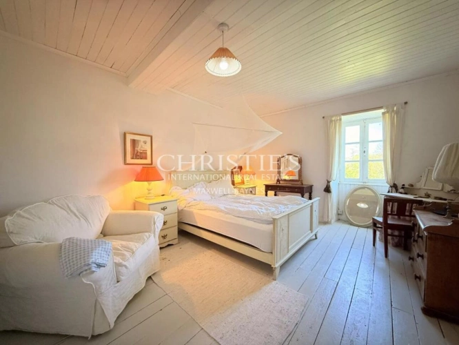 Photos 22 - Rural - An Artist’s Retreat in Complete Seclusion – Open Views and Absolute Tranquillity