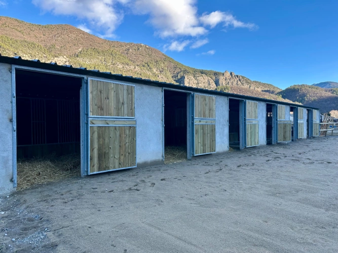 Photos 18 - Équestre - À vendre – Exploitation équestre clé en main à seulement 1 heure de Nice – 225 000 €