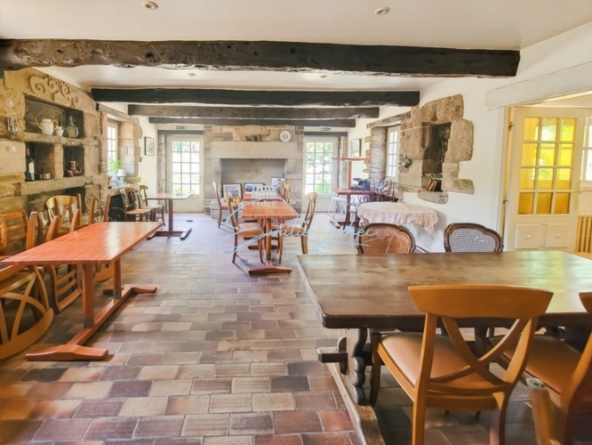 Photos 3 - Rurale - RIEC SUR BELON – Propriété de caractère entre les ports – Restaurant de charme et habitation