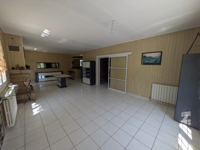 Photos 7 - Rural - PRIZIAC PROPRIÉTÉ COMPOSÉE D'UNE MAISON DE TYPE NÉO BRETONNE DE 8 PIECES EN TRES BON ETAT GENERAL GRANDE DÉPENDANCES PARCELLE DE 1 HECTARE 47 ARES