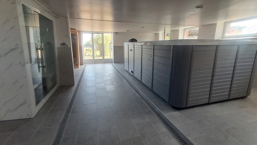 Photos 15 - Rurale - LE THOULT TROSNAY (51) à vendre superbe corps de ferme restauré sur un terrain clos de plus de 8600 m2 avec étang