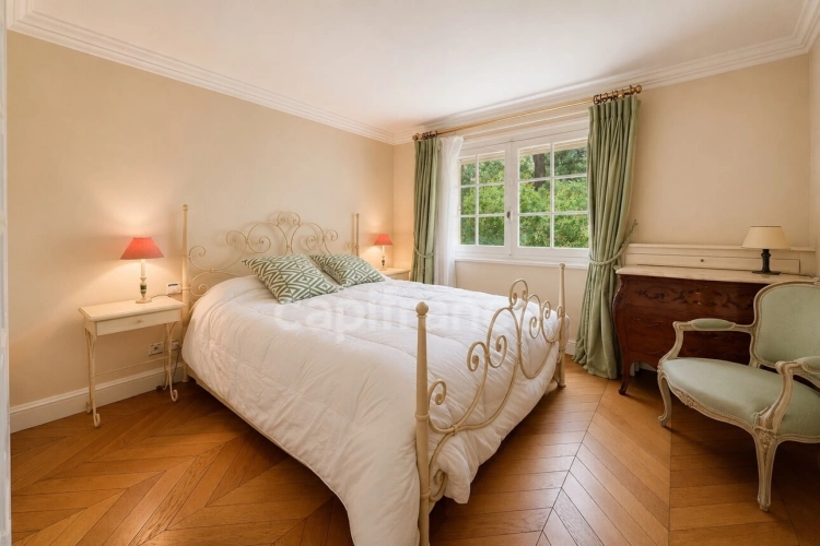 Photos 13 - Prestige - Propriété de caractère de 615 m2 sur 25 000 m2 de terrain