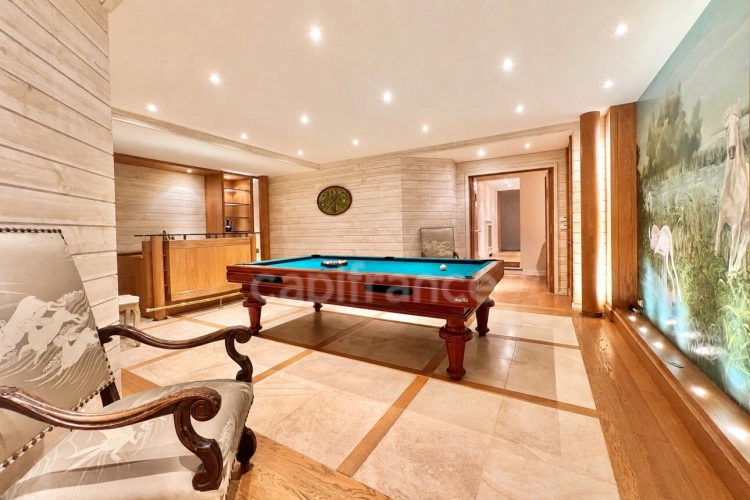 Photos 17 - Prestige - Propriété de caractère de 615 m2 sur 25 000 m2 de terrain
