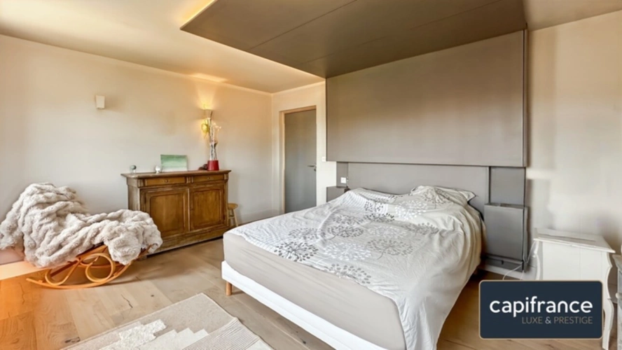 Photos 11 - Rurale - Quand le caractère de l'ancien rencontre l'excellence d'une rénovation contemporaine