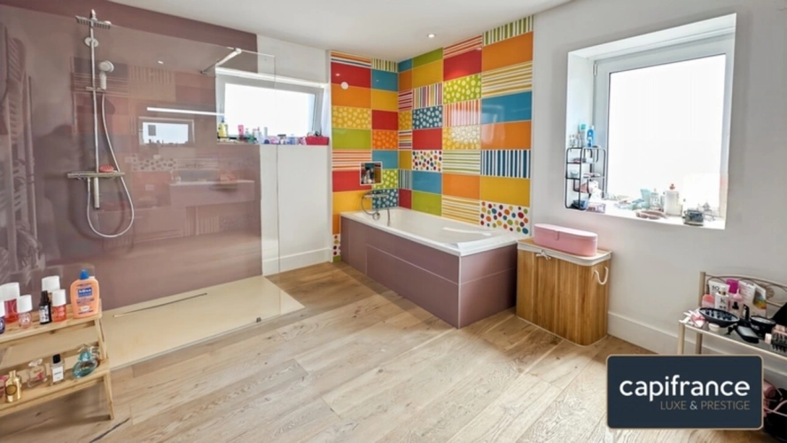 Photos 14 - Rurale - Quand le caractère de l'ancien rencontre l'excellence d'une rénovation contemporaine