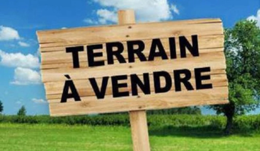 Photos 2 - Rurale - Grand TERRAIN de loisirs dans charmant village de Seine et Marne de plus de 2000 m² !