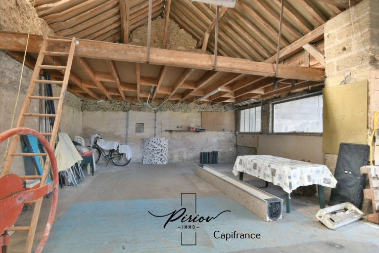 Photos 15 - Rural - Propriété 5 chambres, dépendances, proche commerces et services