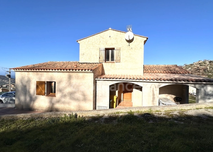 Photos 10 - Prestige - CATERI : Une propriété de caractère sur 4000 m², entre mer et montagne, un lieu de vie aux possibilités infinies