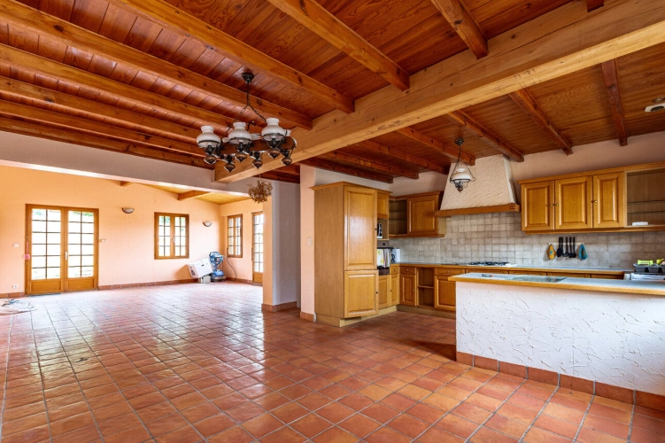 Photos 4 - Prestige - Propriété avec maison, piscine et ancien restaurant