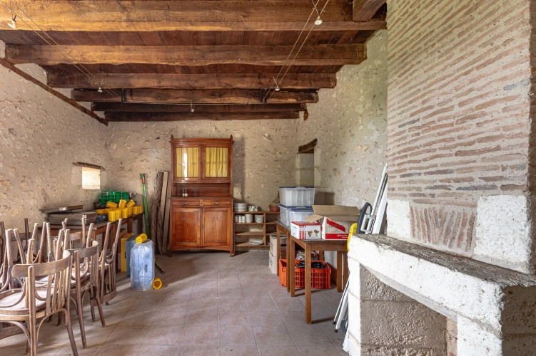 Photos 16 - Prestige - Propriété avec maison, piscine et ancien restaurant