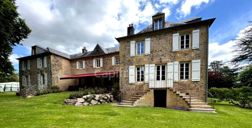 Photos 48 - Prestige - Maison de maitre à vendre 13 pièces LANOUAILLE (24) 2.6 hectares